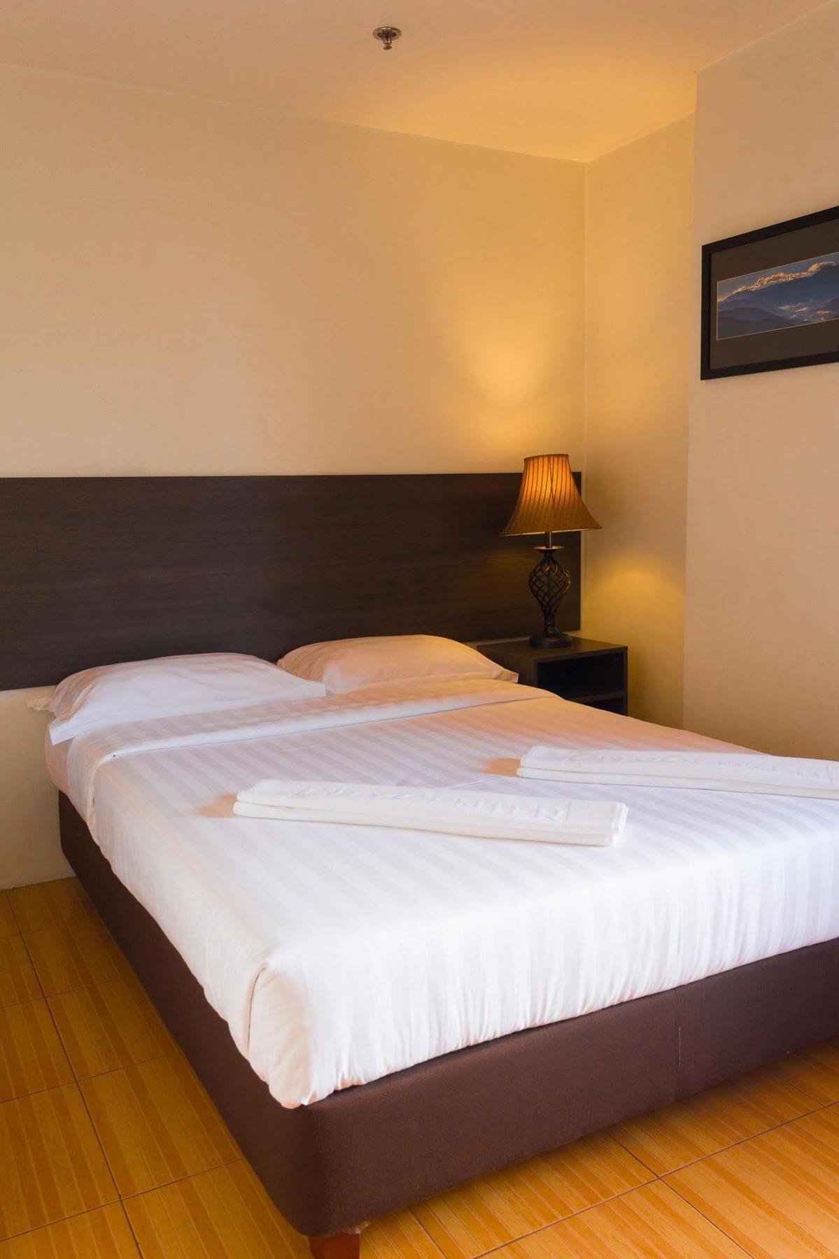 City Center Hotel Baguio City Kültér fotó